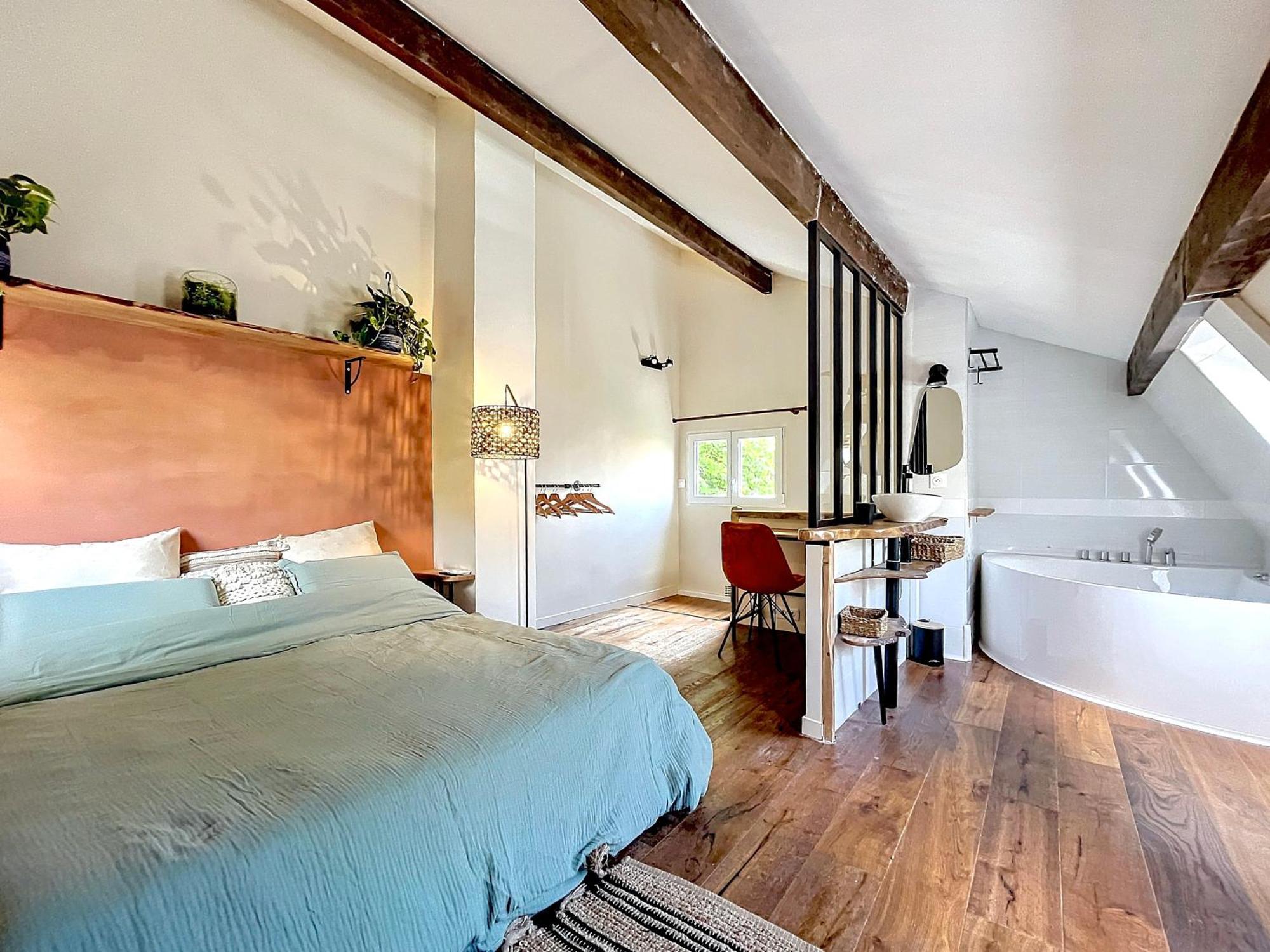 Maison Avec Jacuzzi Et Terrasse ポントー・コンボー エクステリア 写真